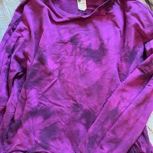 Tiedye crew neck